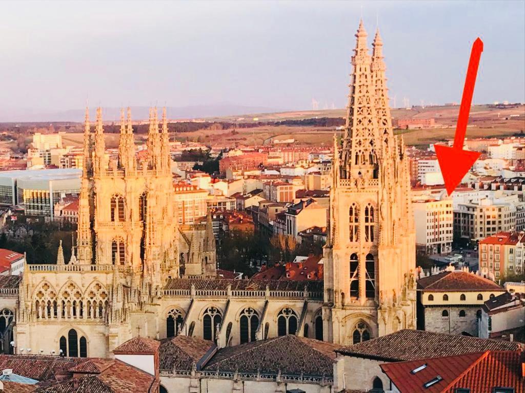 Apartmán Viendo La Catedral Desde Plaza Vega Burgo Exteriér fotografie